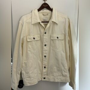 RVCA neutral by Ligig. Men’s size, large cream, jean jacket new with tags.